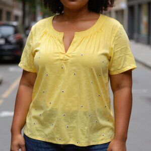 ST JOHN'S BAY Women's Daisy Yellow Adaptive Short Sleeve Easy-On & Off Blouse 1X